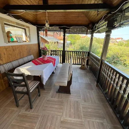 на мечка Pensiune